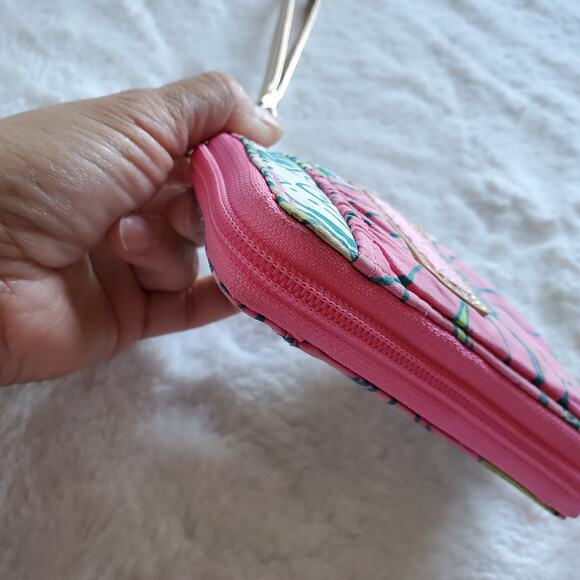 Lilly Pulitzer Zip Around Wristlet Card Wallet Please Read Description - Picture 10 of 13